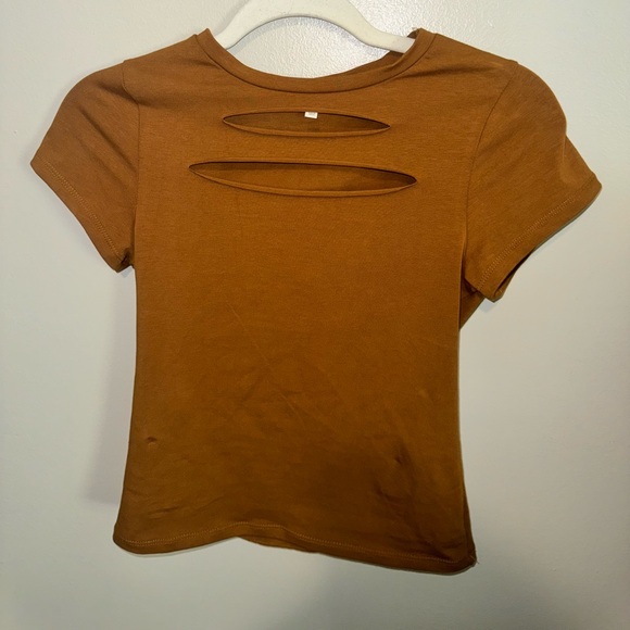 Distressed layering tee - Picture 2 of 3